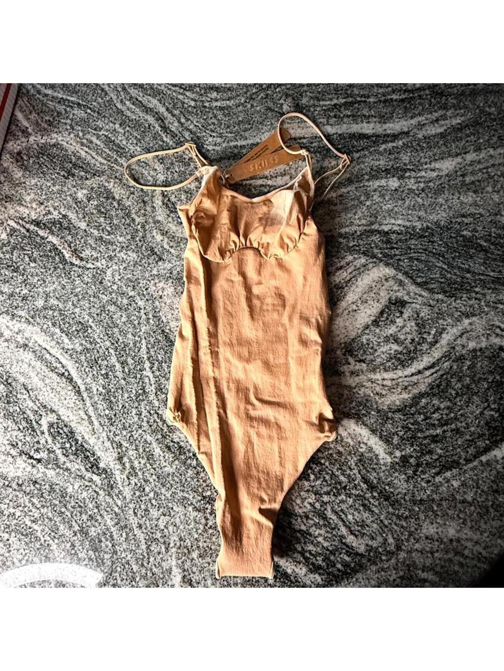 SKIMS Sheer Seamless Thong Bodysuit Clay XS NWT Spaghetti Strap Shapewear